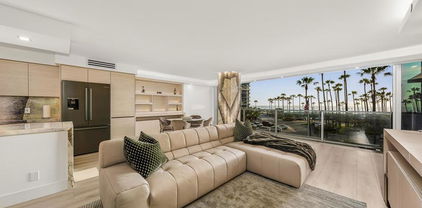 1820 Avenida Del Mundo Unit 210, Coronado