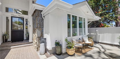 1119 Grove Lane, Newport Beach