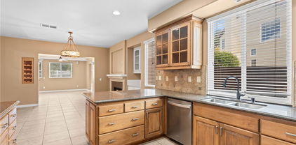32865 Naples Court, Temecula