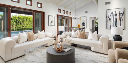 17112 Via De La Valle, Rancho Santa Fe