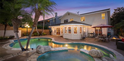 25572 Orchard Rim Ln, Lake Forest