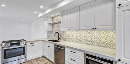 334 Tours Lane, Costa Mesa