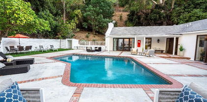 3183 N Laurel Canyon Blvd, Studio City