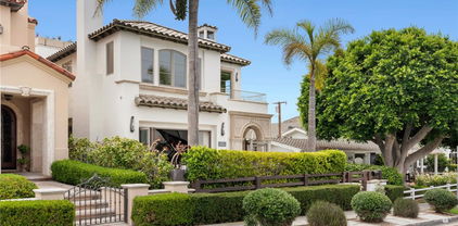222 Orchid Avenue, Corona Del Mar