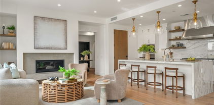 4261 Uptown Newport Drive Unit 1, Newport Beach
