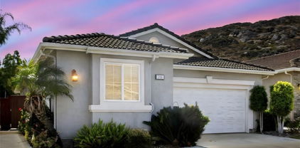 211 Furyk Way, Hemet