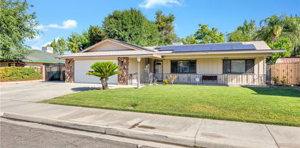 41574 Lomas Street, Hemet