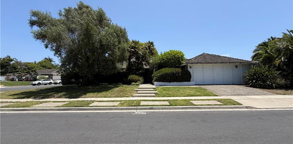 1900 Altura Drive, Corona Del Mar
