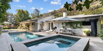 3286 Mandeville Canyon Road, Los Angeles