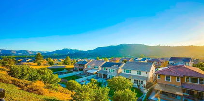 35828 Blue Breton Dr, Fallbrook
