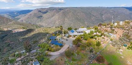 20385 Rancho Villa Rd, Ramona