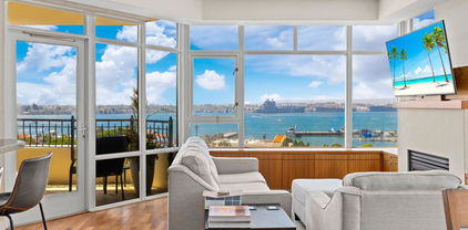 700 W Harbor Unit 1204, Downtown