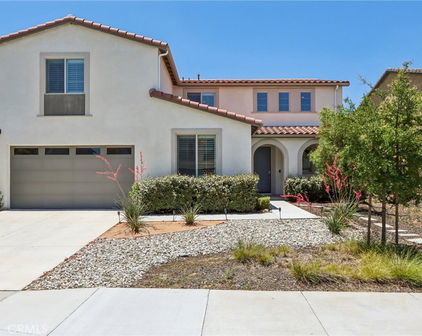 34135 Willow Stone Street, Murrieta