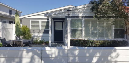 2044 E Ocean Boulevard, Newport Beach