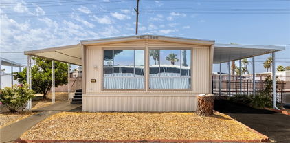 332 N Lyon Avenue Unit 17, Hemet