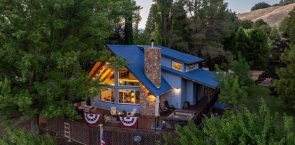 1209 Farmer Road, Julian