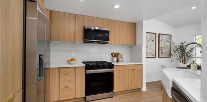 19081 Wildwood Circle, Lake Forest