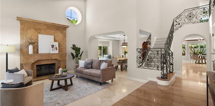 20520 Via Magdalena, Yorba Linda