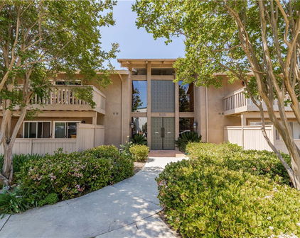 28661 Via Las Flores Unit 303, Murrieta