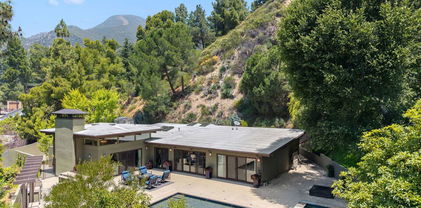 5812 Ocean View Boulevard, La Canada Flintridge