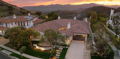 25420 Prado De Azul, Calabasas