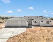 8698 Oakwood Avenue, Hesperia image