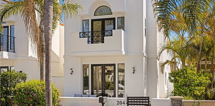 204 Lincoln Ave, Huntington Beach