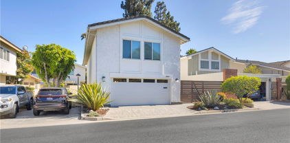 5042 Olympic Drive, Los Alamitos