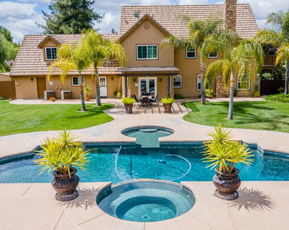 39570 Calle Anita, Temecula