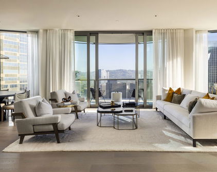 211 Elm Court Unit PH40B, Los Angeles