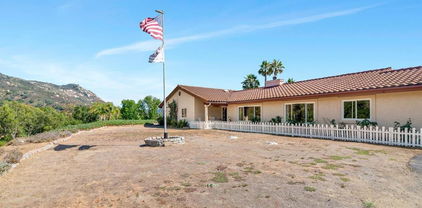 25980 Forest Dr, Escondido