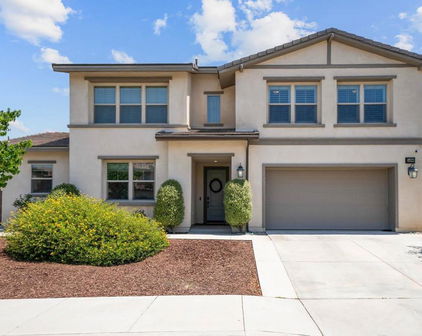 34906 Limecrest Place, Murrieta