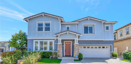 302 Summit Crest Drive, Lake Forest