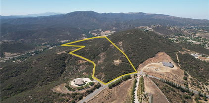 Hidden Meadow Circle, Murrieta