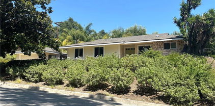 330 Toyon Road, Sierra Madre