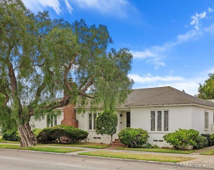 820 10Th St, Coronado