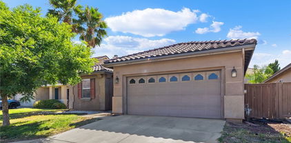 125 Moneda Court, Hemet