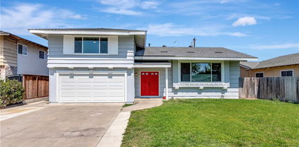 13822 Deodar Street, Santa Ana