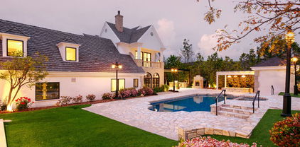 20608 Chatsboro Drive, Woodland Hills