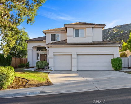 23515 Mountainside Court, Murrieta