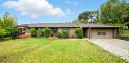 5123 Caroli Lane, La Canada Flintridge