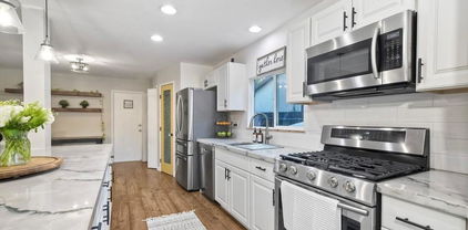 1151 Sander Court, Escondido