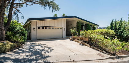 18854 Edleen Drive, Tarzana