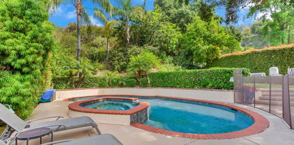 2727 Hollister Terrace, Glendale