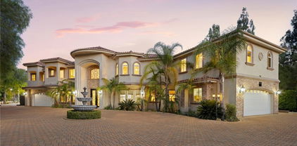 5092 Parkway Calabasas, Calabasas