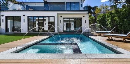 13015 Greenleaf Street, Studio City