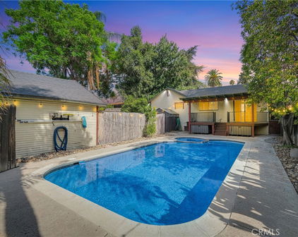 628 W Fern Avenue, Redlands