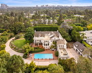 1006 N Crescent Drive, Beverly Hills image