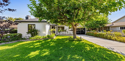 439 S Lamer Street, Burbank