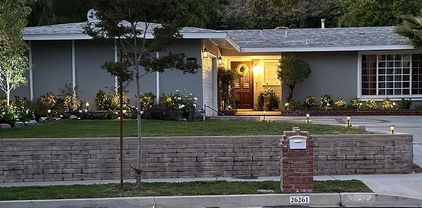 26261 Veva Way, Calabasas